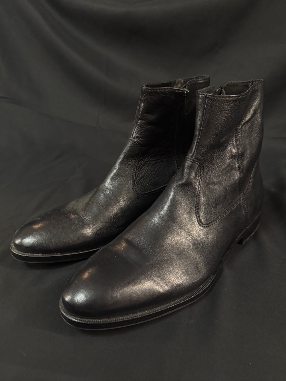 Gordon Rush Men's Black Leather Zip Ankle Boots (size 11)
